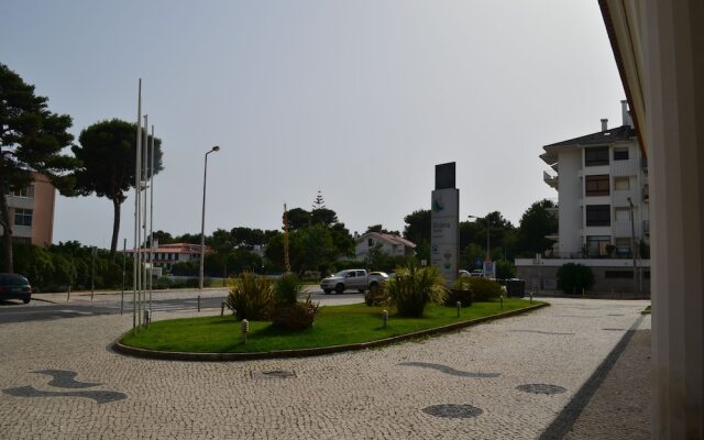 Cozy Studio at Carcavelos Beach