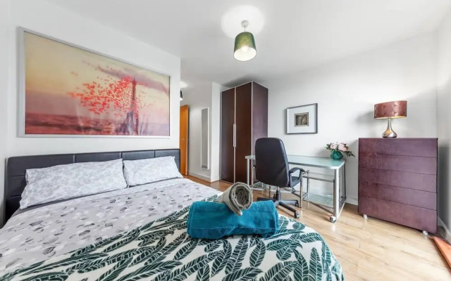 Lovely & Cosy 2 Beds London Skyline View