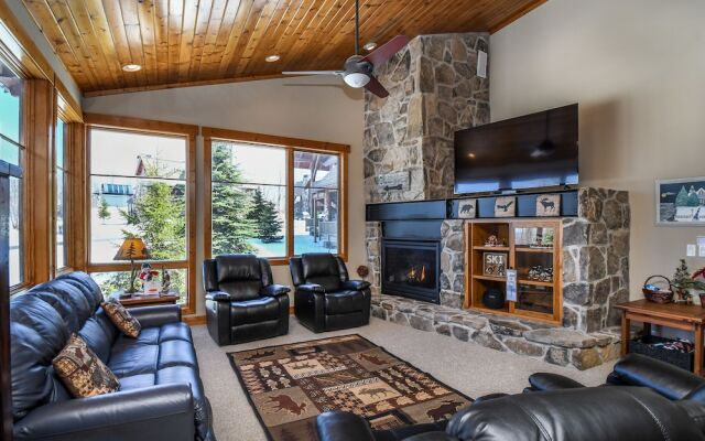 Glacier Paradise 5 Bedroom Townhome
