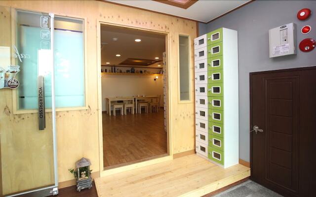 Chacharang Guesthouse