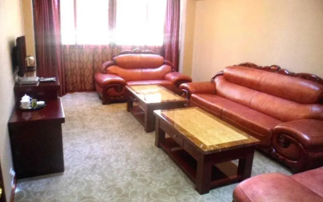 Lufeng Hotel