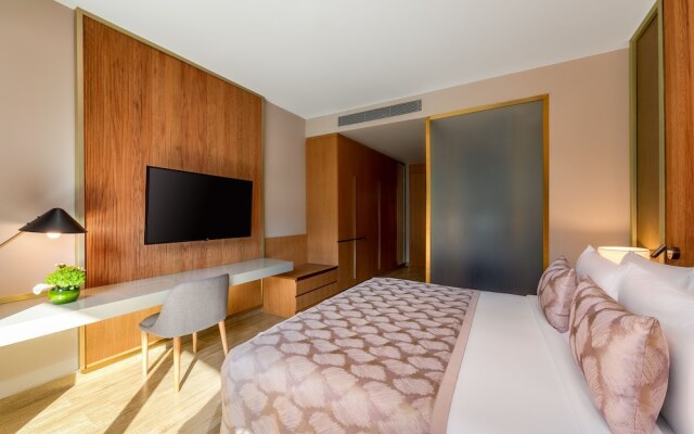 Voco Monaco Dubai by IHG Adults Only Hotel