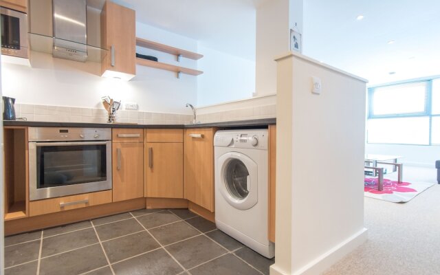 Hamilton Grace - Paramount Apartments