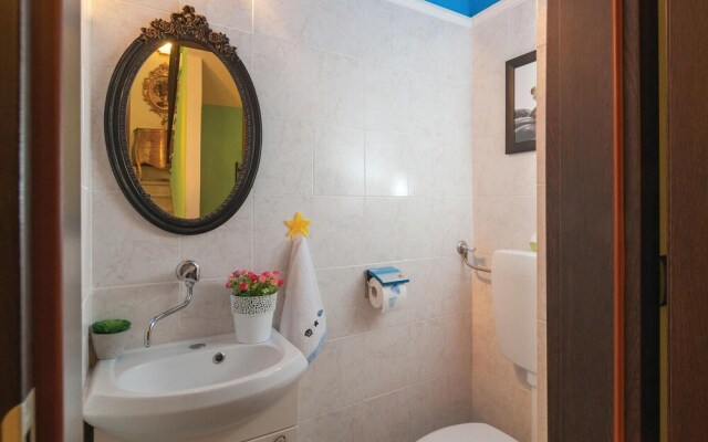 Beautiful Home in Srinjine With Wifi and 3 Bedrooms