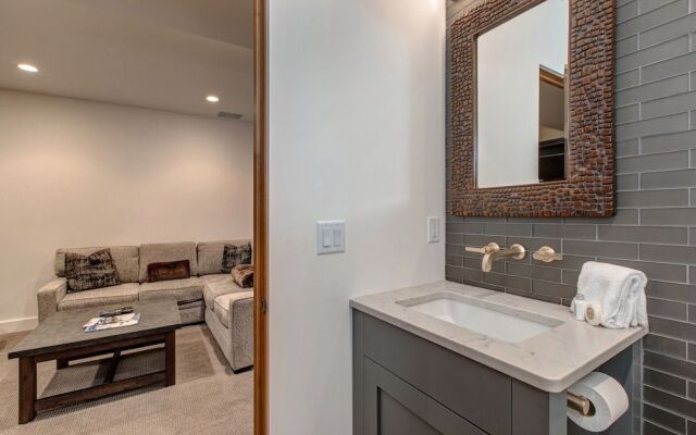 Old Town Masterpiece 6 Bedroom Home by RedAwning