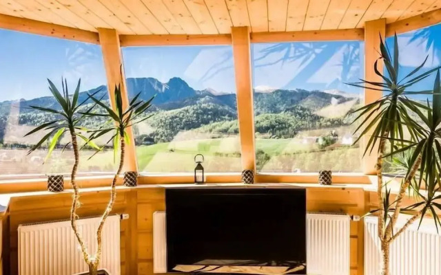 TatryTop Panorama Lux jacuzzi sauna