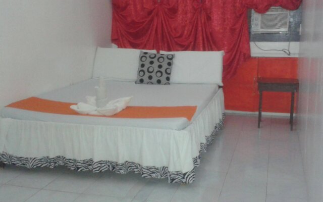 Dormitels Bacolod - Hostel