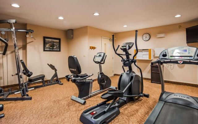 Best Western Plus Twin View Inn & Suites