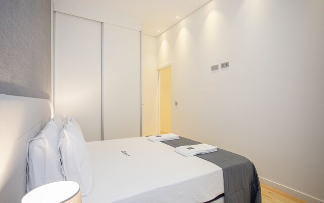 Liiiving-Mouzinho Residence Apartment 1T