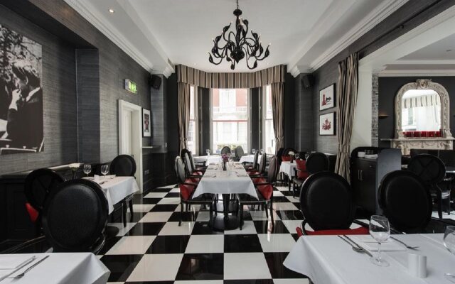 Park International Hotel