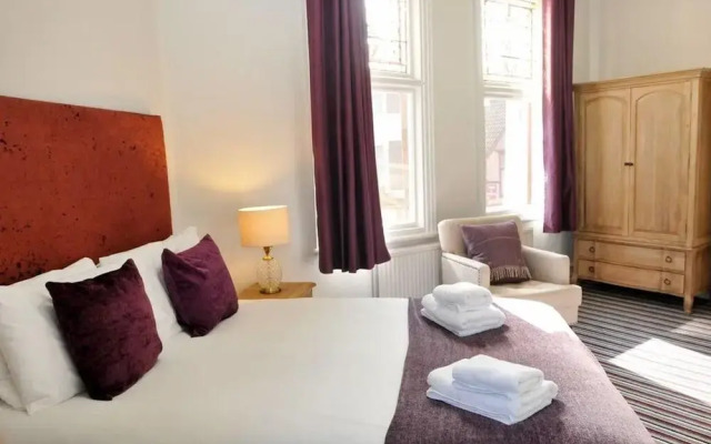 The Royal Hotel Crewe, A BRILLIANT Collection