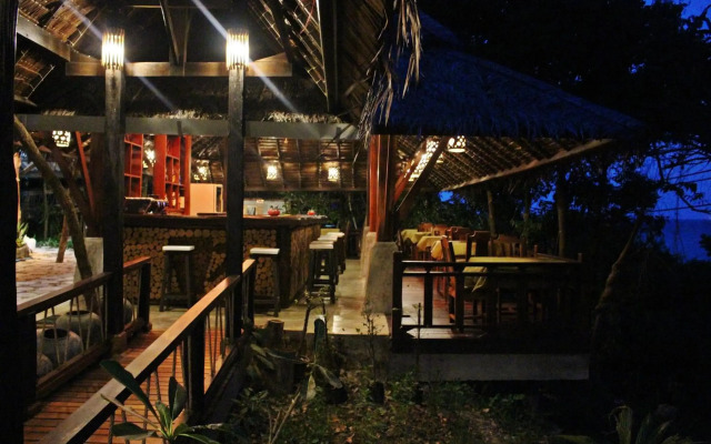 Phi Phi Phu Chalet Resort