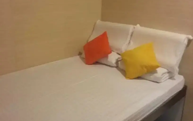 Hong Kong Full Harvest Inn