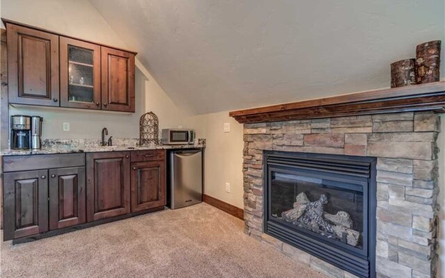 Pony Express Way 16795