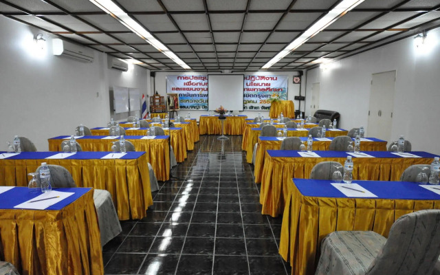 Basaya Beach Hotel & Resort