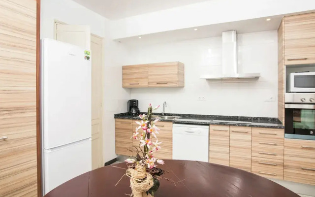 Huge Holiday Home in Catalonia With Private Swimming Pool