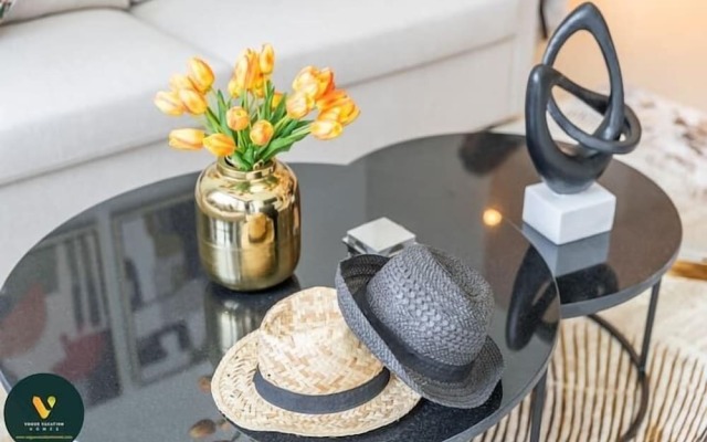 Vogue Downtown - Act 1 Act 2