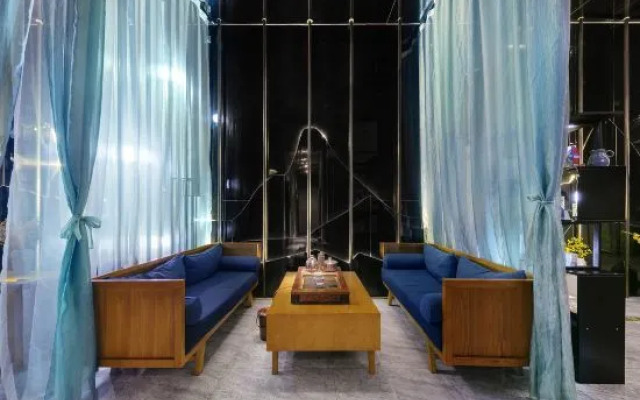 Yuanju Nashan Hotel (Zhengzhou Zhongyuan Wanda Tanshili Branch)