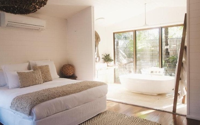 The Boathouses at Leaves & Fishes – Guest Rooms – Rothbury