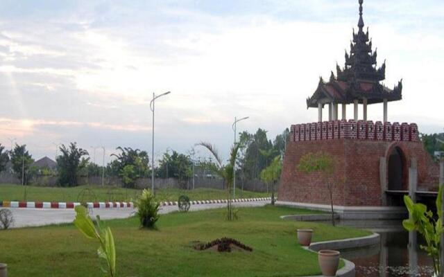 Man Myanmar Hotel