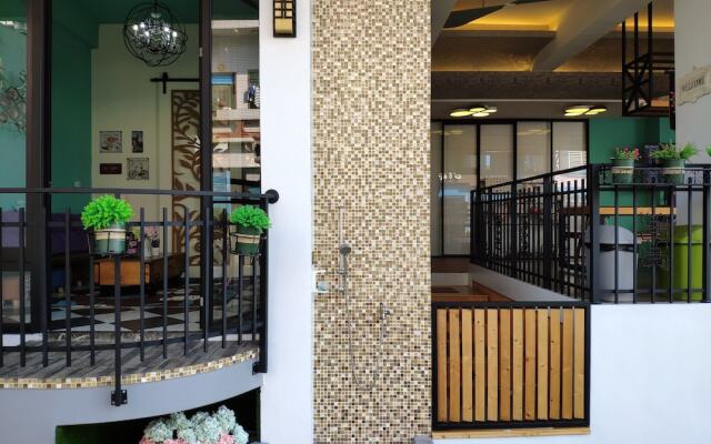 Teacher Cai Homestay