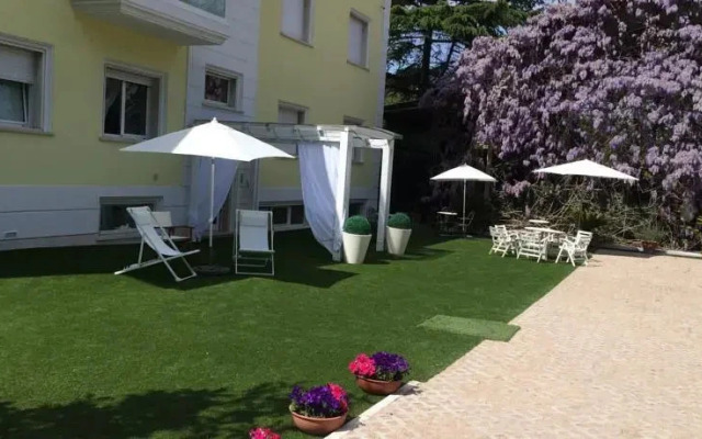 Bed  Breakfast Chartaria