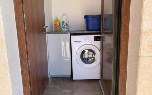 Magnolia CAPTAINS HOUSE with A POOL