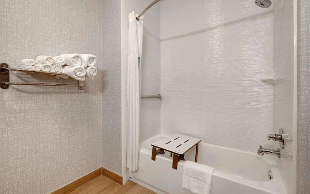 Hampton Inn & Suites Galveston