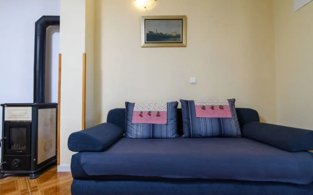 Stipe - 25m From the sea - A1