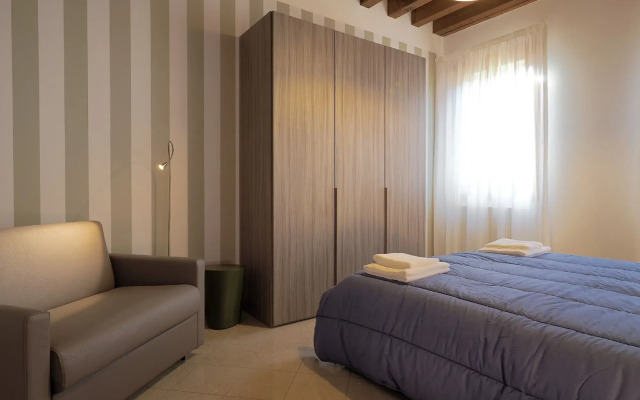 Venice Halldis Apartments