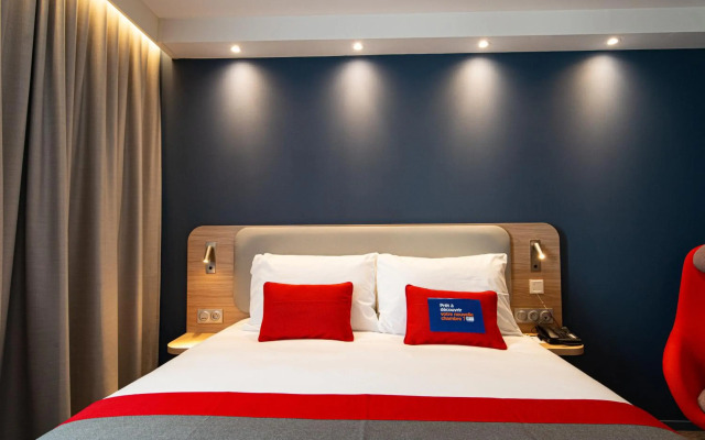 Holiday Inn Express Bordeaux - Lormont by IHG