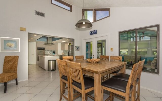 4604K - Beachside Splendor