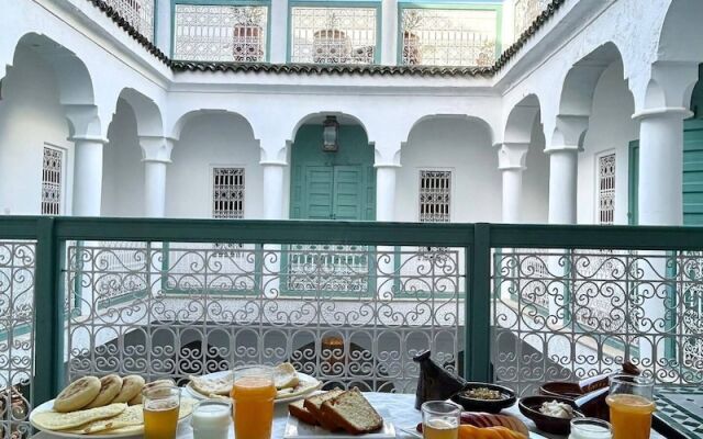 Riad DAR DAR