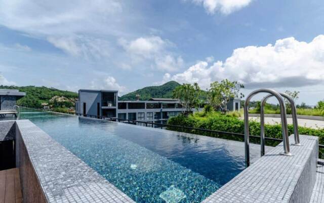 Premier Hill View Suite P708 at Citygate