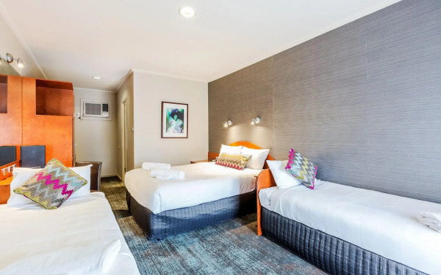 Tonsley Hotel