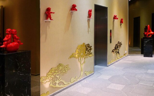 Lan Kwai Fong Hotel @ Kau U Fong