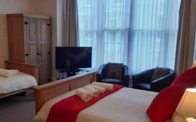Hildebrand Guest House