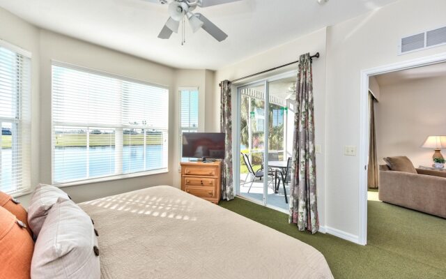 Sienna Golf 2 Bedroom Home by NFVH