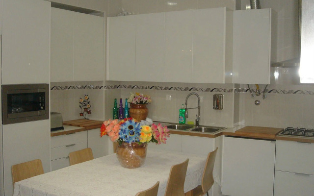 DownTown Guest House