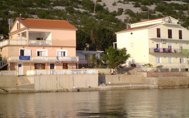 Dalibor - 5m From the sea With Parking - A5