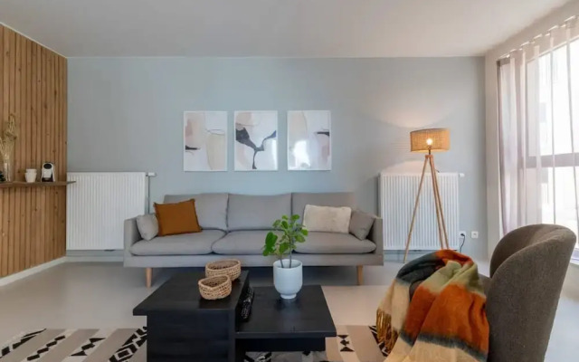 Queen at Sea Modern 2 Bedroom Apartement