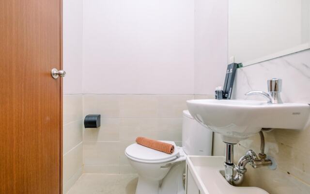 Elegant And Homey Studio Apartment Transpark Juanda Bekasi Timur