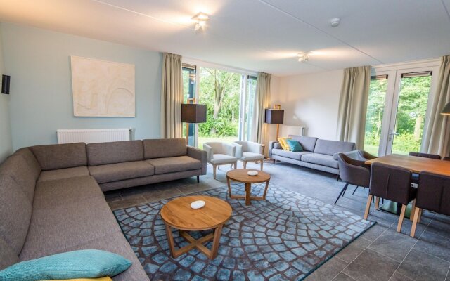 Lush Holiday Home 4km From Maastricht