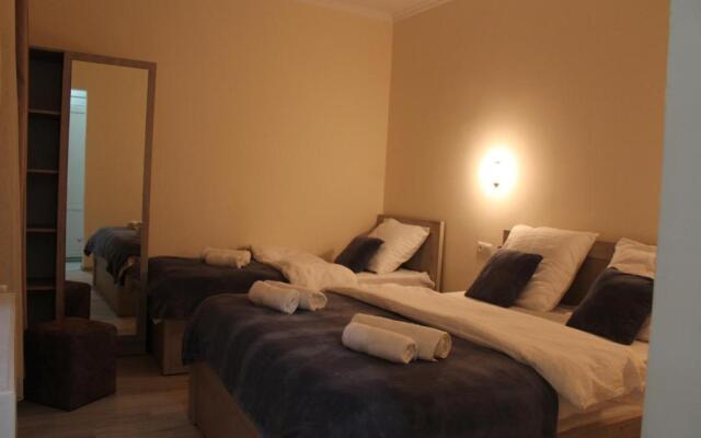 Rooms 3