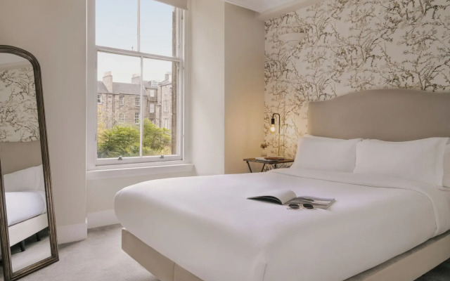 Sonder by Marriott Bonvoy Royal Garden Apartments New town