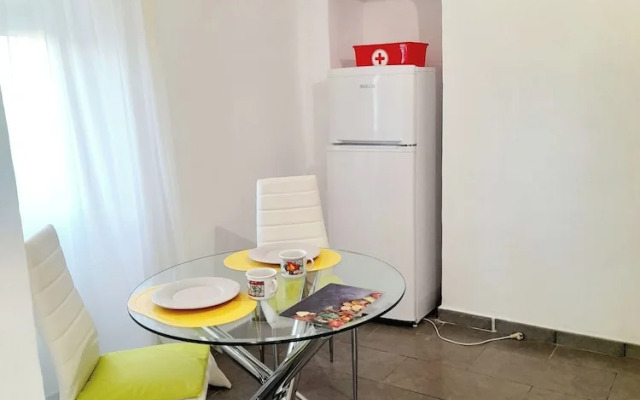 Tropicana Holiday Apartments