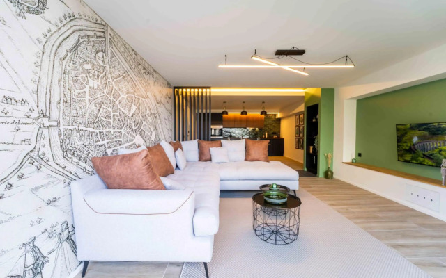 SPA & Garden - Luxury Private Apart' Mons Center