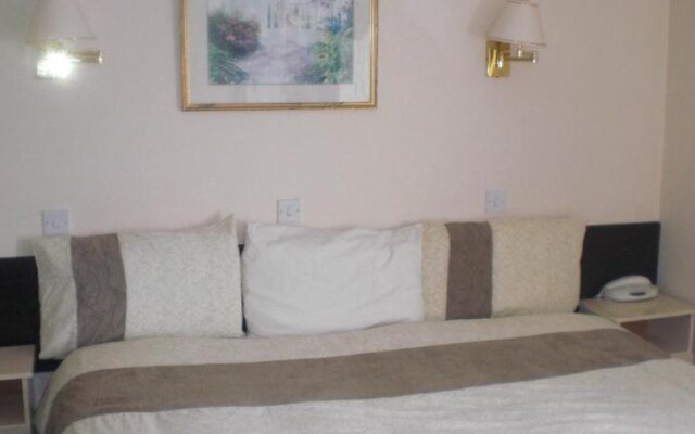 Countrywide Inns Commercial & Tourist