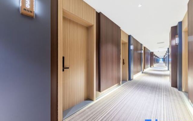 Yunjing Hotel (Kunming South High-speed Railway Station)