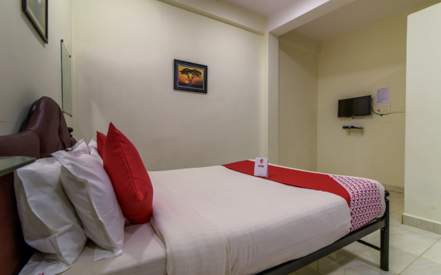 OYO 10576 Hotel Residency